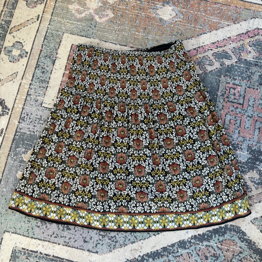 Max Studio Black and Brown Floral A-Line Lined Skirt